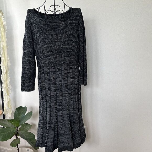 Nina Leonard Fit and Flare Sweater Dress - Picture 3 of 6
